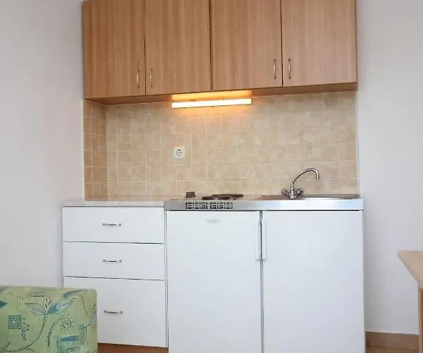 8144a Апартаменты Zaglav